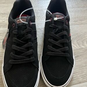 Levi's Men's Black and Red Sneakers